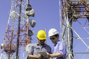 How-do-you-become-a-field-engineer